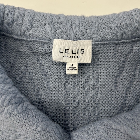 Le Lis Slate Blue Cable Knit Crop Tank Top - Picture 3 of 4